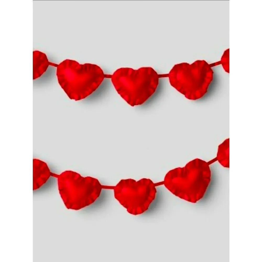 NWT Threshold Target 2026 Valentine's Day Red raffled satin Heart Garland 72in